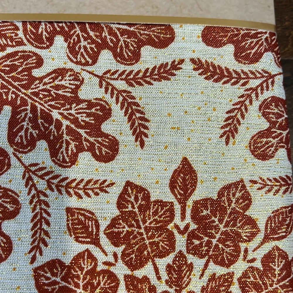 HOUSE & GARDEN Oak Leaf Medallion Tablecloth Gold Burnt Orange New 60”x84”